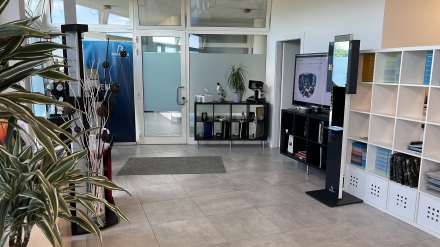 - OptikService